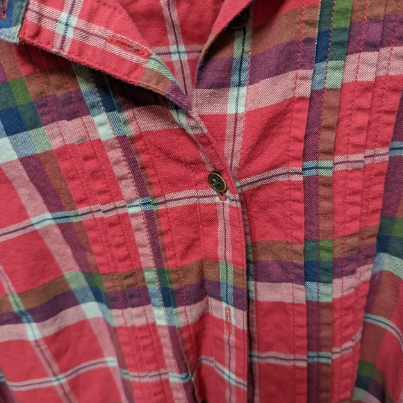 Long sleeve button up shirt - Picture 3 of 7